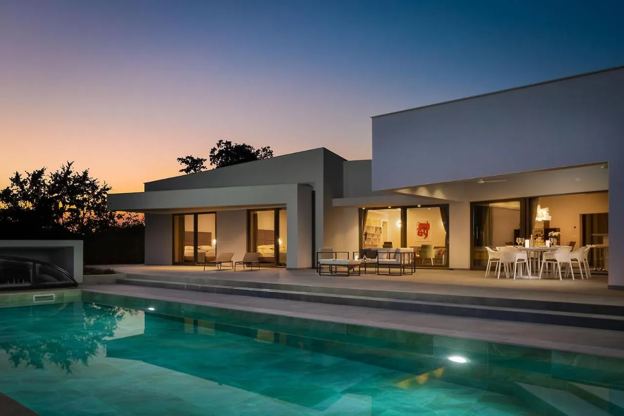 Villa Vines, Modern Luxury In Serene Seclusion Croatia